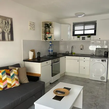 Casa Manuel * Коральео