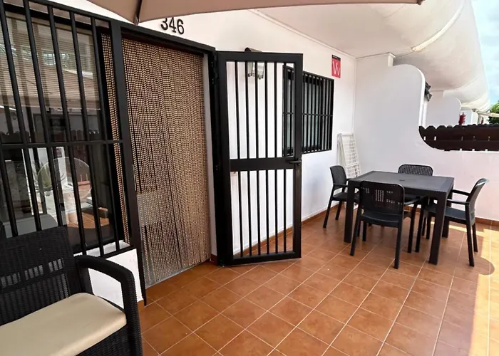 Casa Manuel Коральео